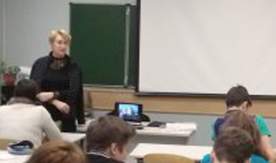 Студенты ВГУЭС бакалавриата «Туризм» проводят экскурсии для школьников Владивостока