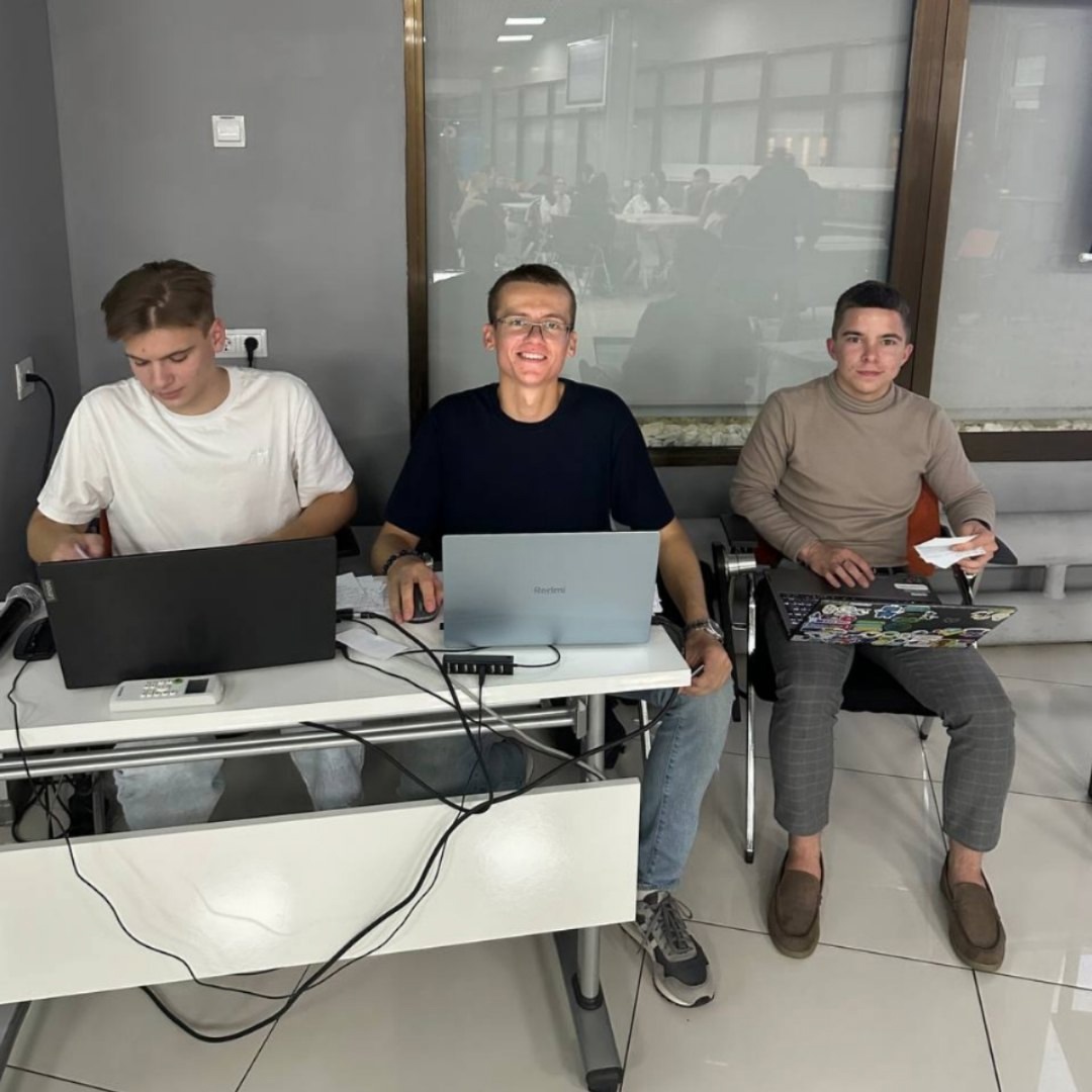 Присоединиться к команде