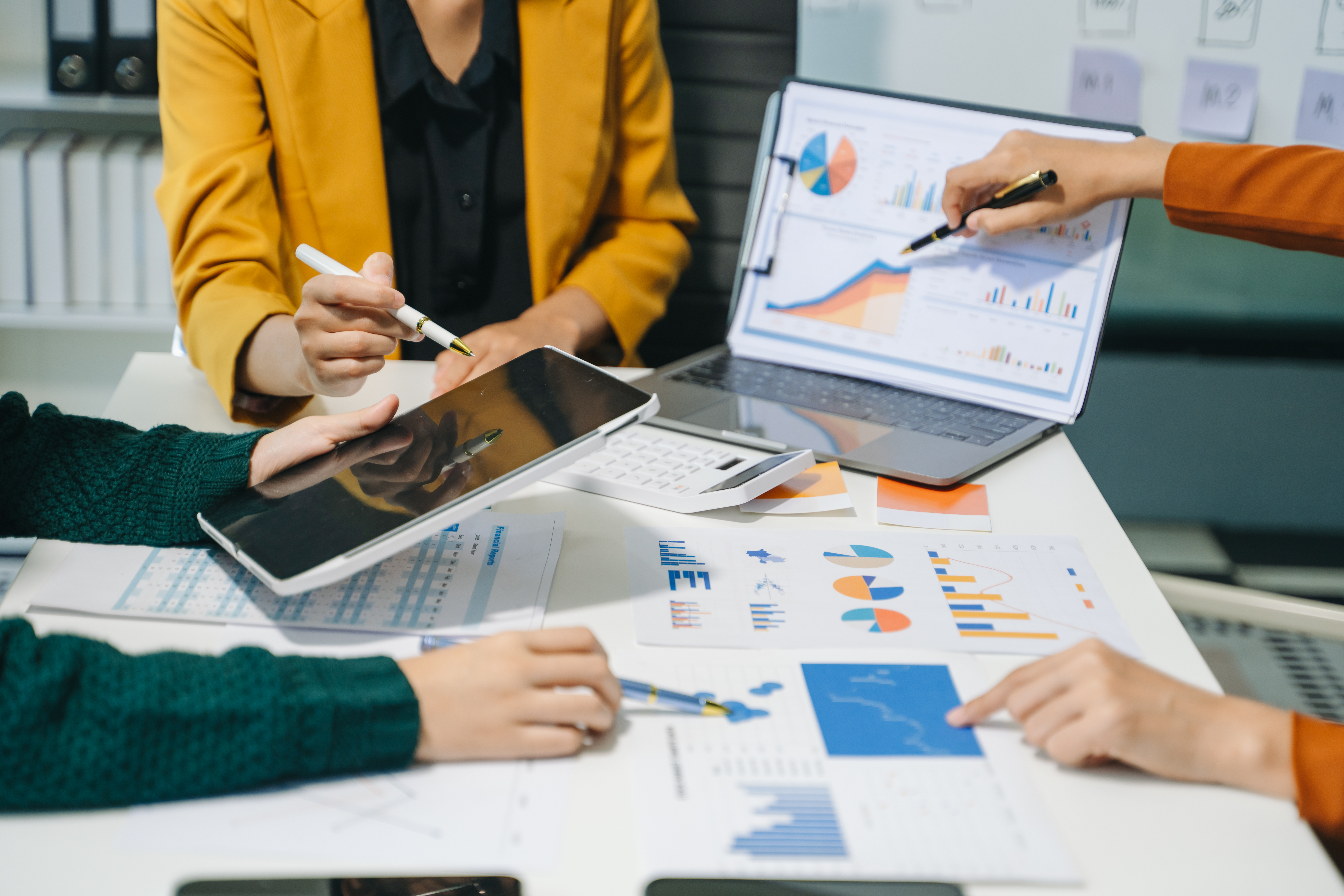 Институт международного бизнеса, экономики и управления