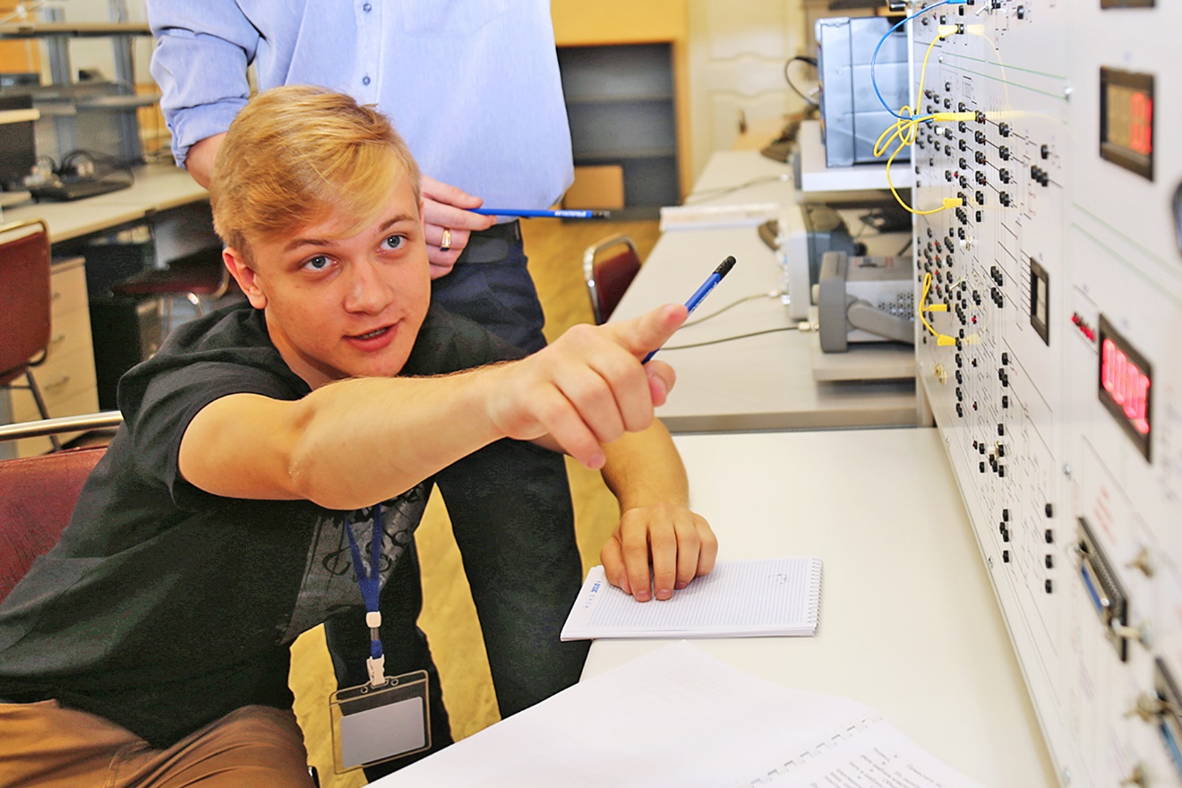 Практика, трудоустройство, карьера