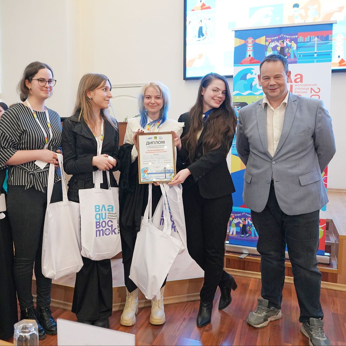 Научные публикации студентов, 2023 г.: