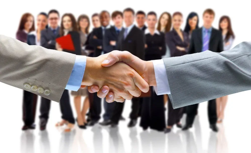 Партнеры и работодатели