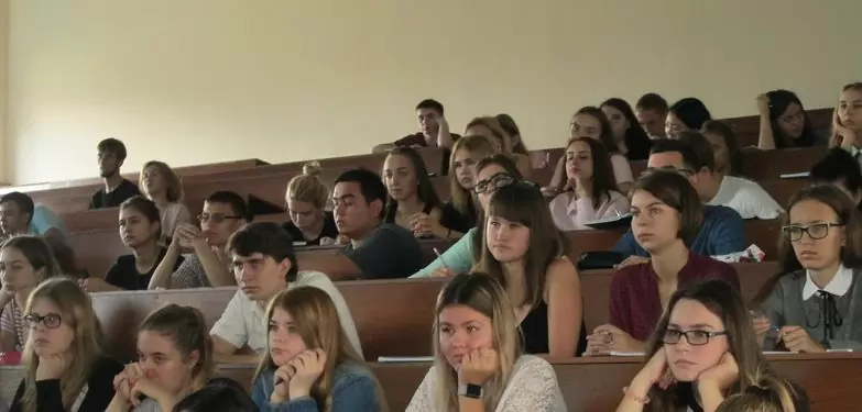 Преподаватели и студенты кафедры экономики приняли участие в Фестивале науки
