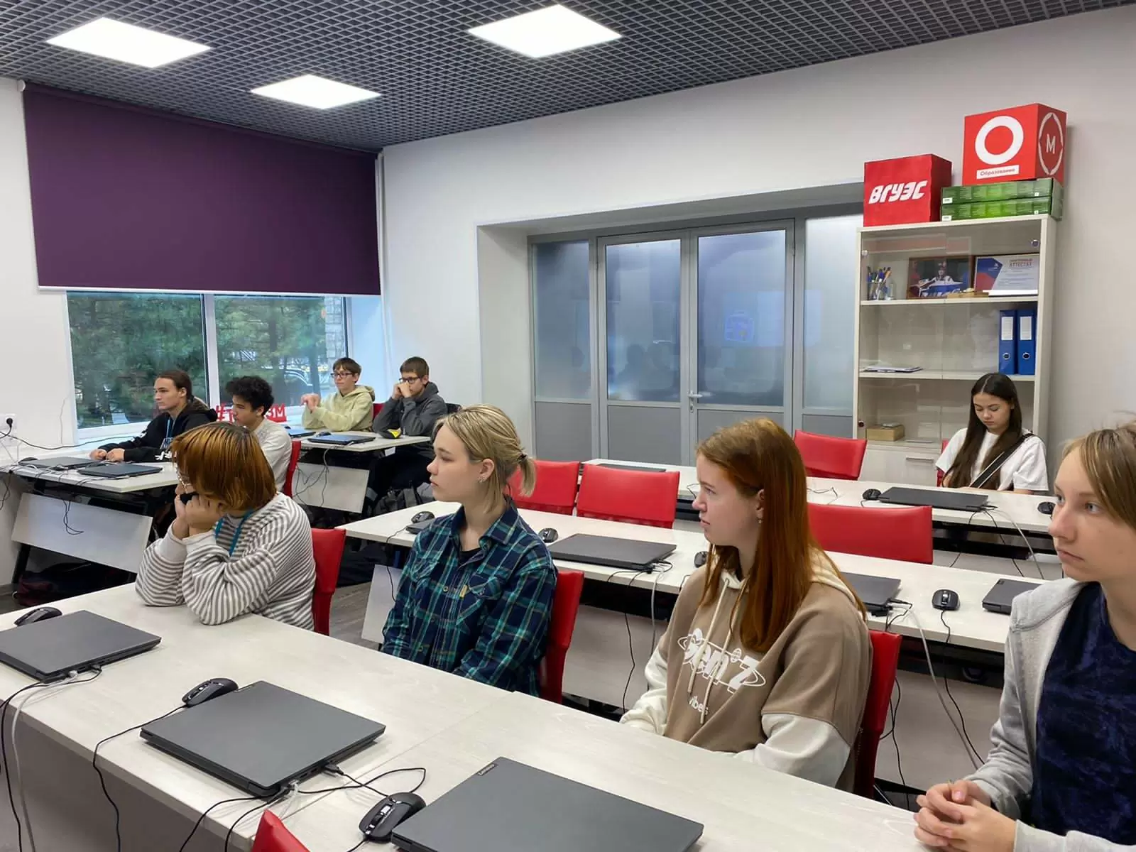 "Профессиональный перекресток" в Академическом колледже