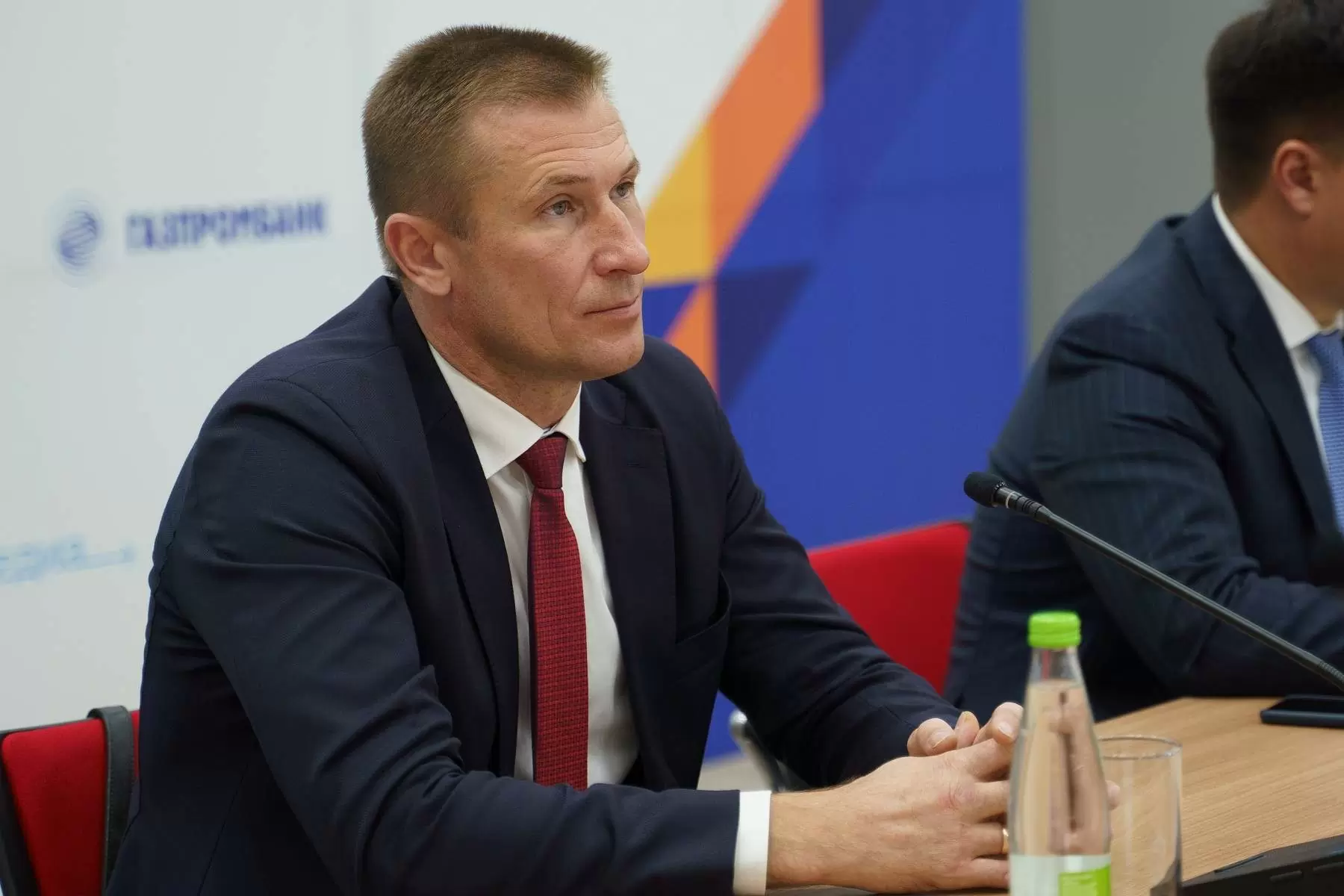 Преподаватель института права ВВГУ выступил с докладом на Евразийском строительном конгрессе в рамках деловой программы II Международного строительного чемпионата