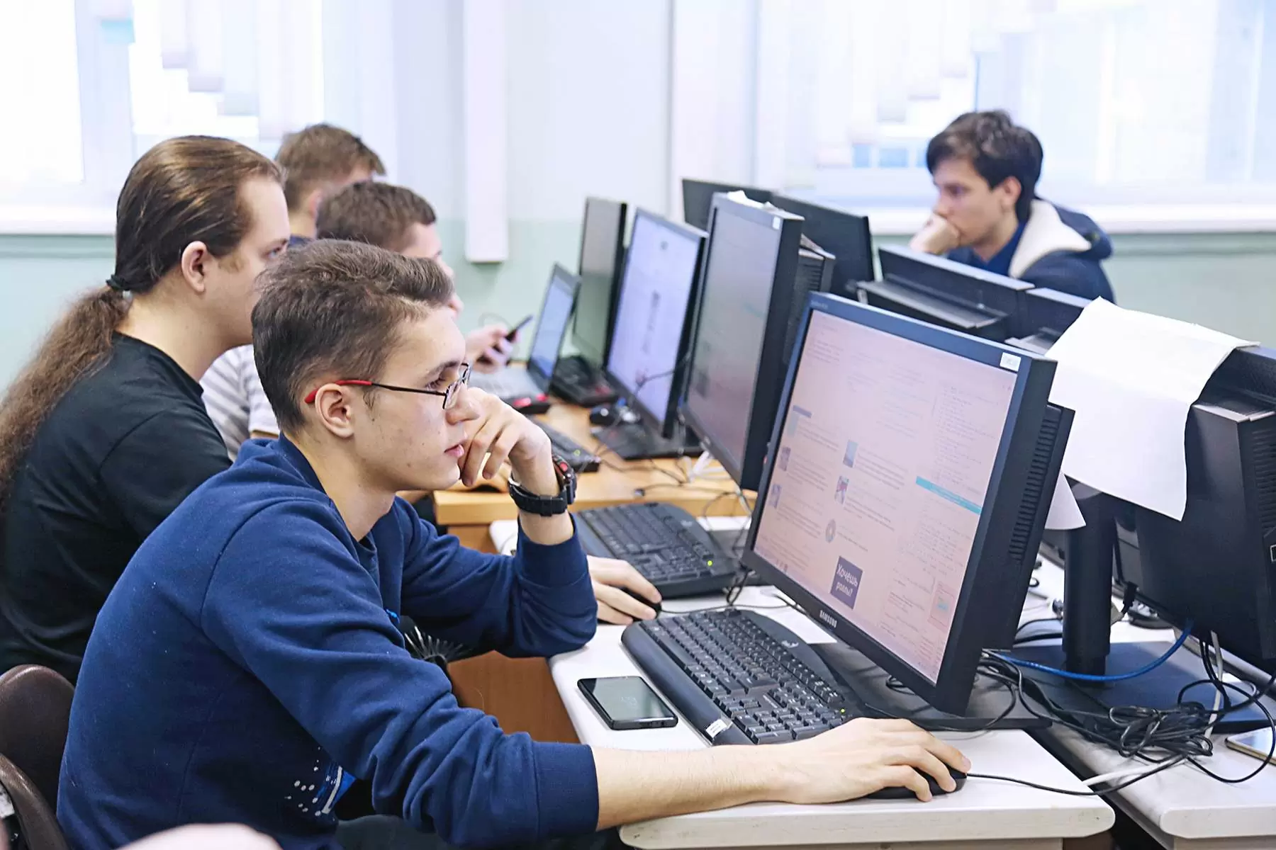 ВГУЭС объявляет набор на образовательную программу магистратуры «Искусственный интеллект и машинное обучение в управлении и принятии решений»
