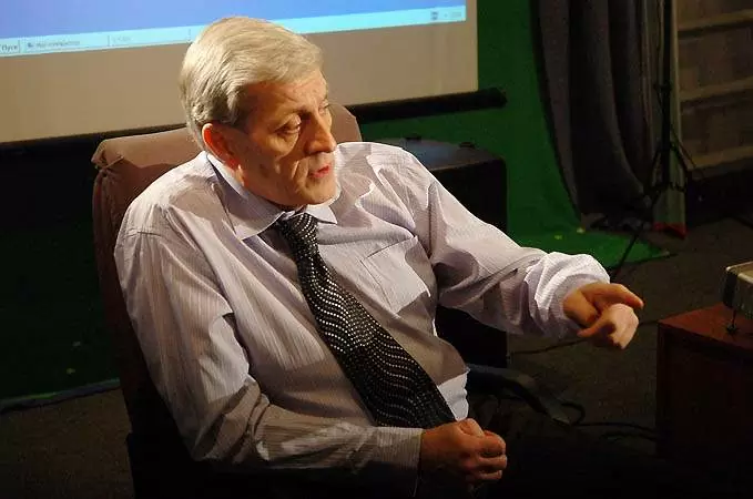 Профессор ВГУЭС Александр Исаев - один из авторов Российской Конституции