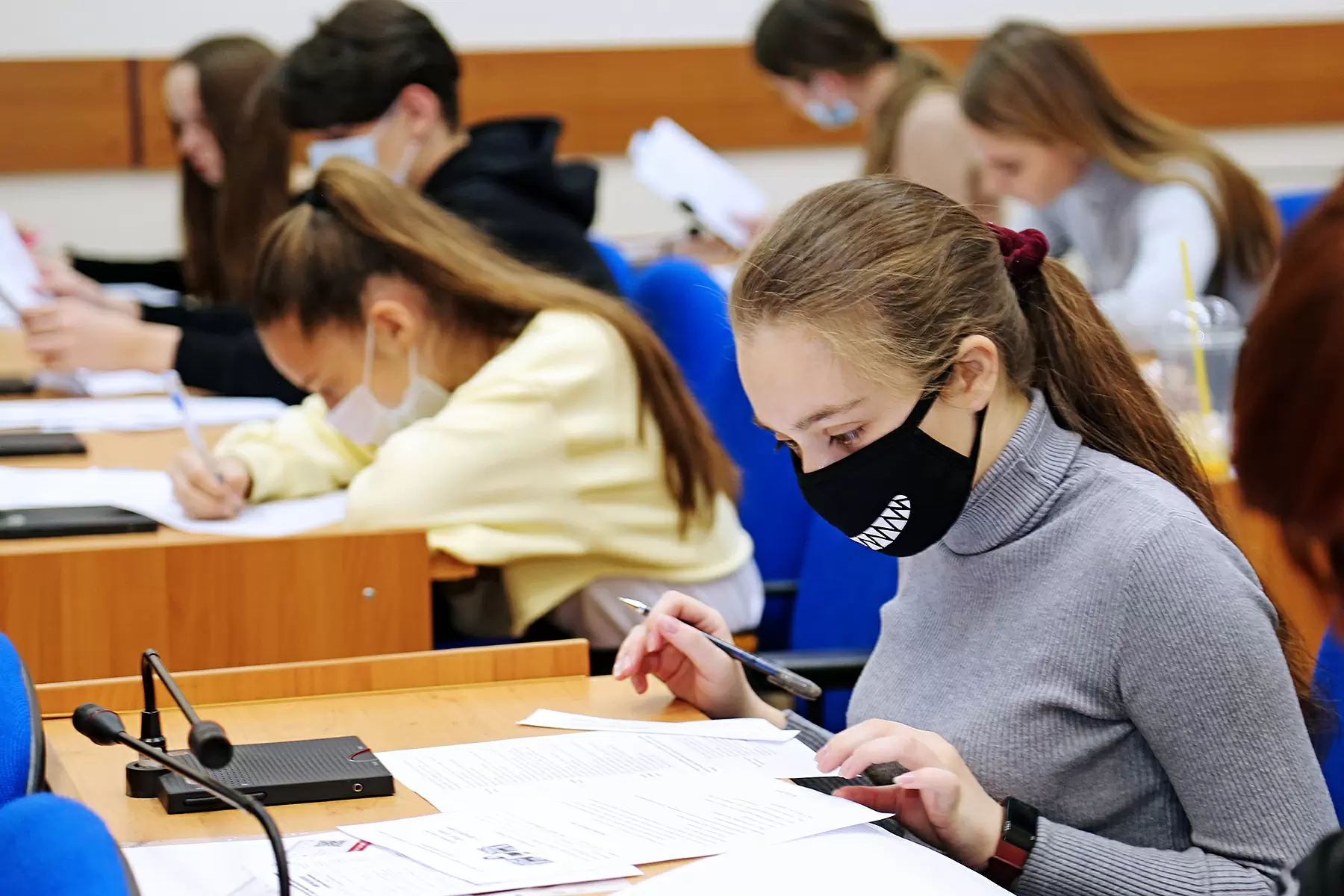 Выбор профессии с восьмого класса: старшеклассники Приморья приняли участие в конкурсе «Мой путь в профессию» во ВГУЭС