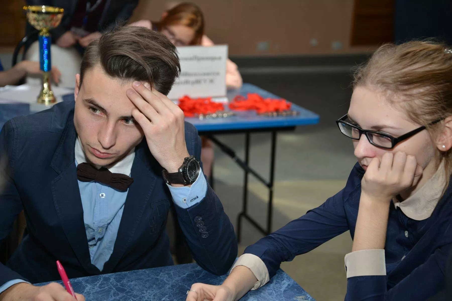 Студенты, преподаватели и сотрудники ВГУЭС приняли участие в борьбе за кубок ректора в игре «Что? Где? Когда?»