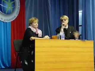 Первый проректор ВГУЭС побывала в гостях у школьного пресс-клуба