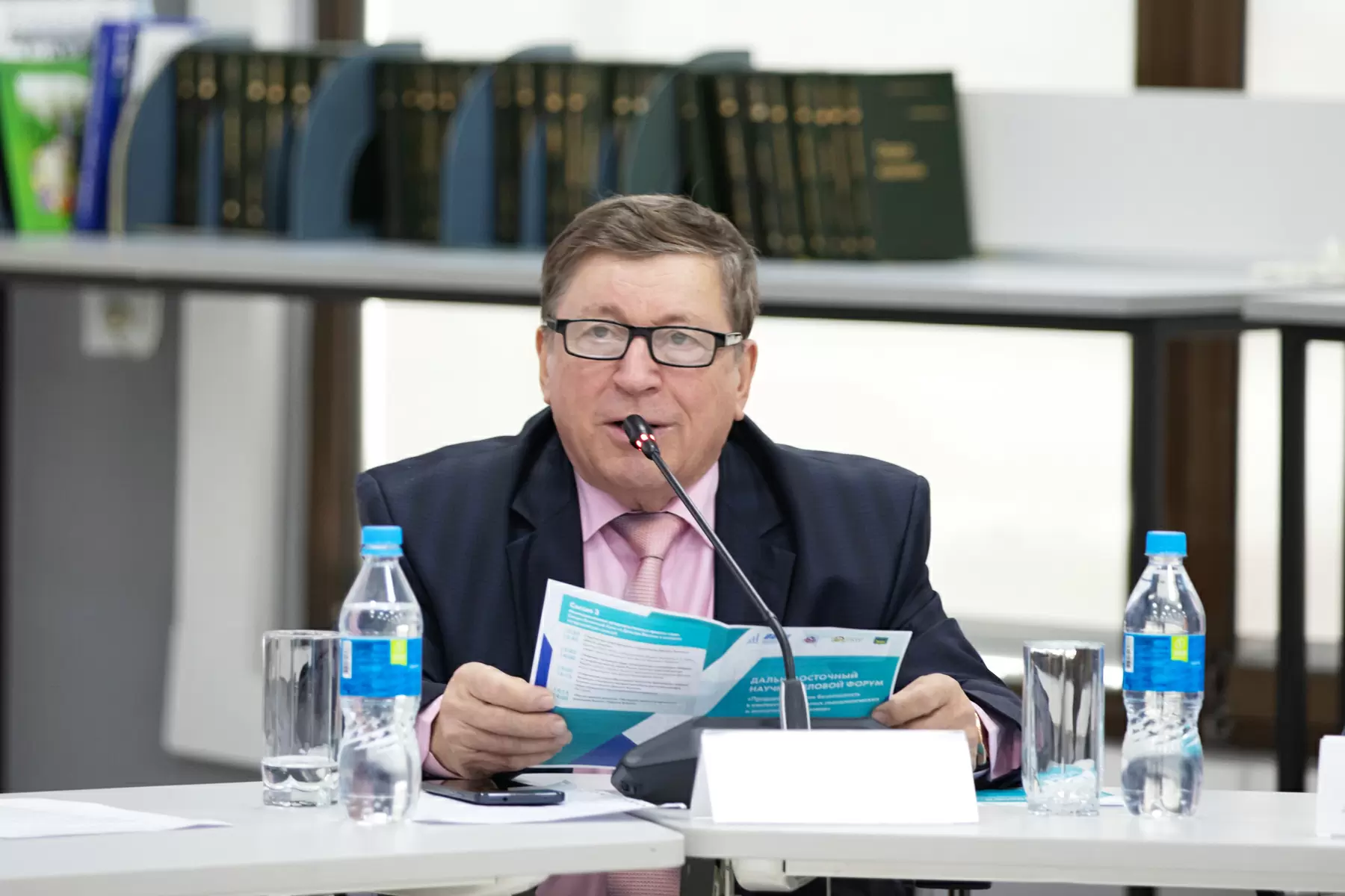 Чем чреваты глобальные изменения климата, обсудили на Дальневосточном продовольственном форуме в ВВГУ