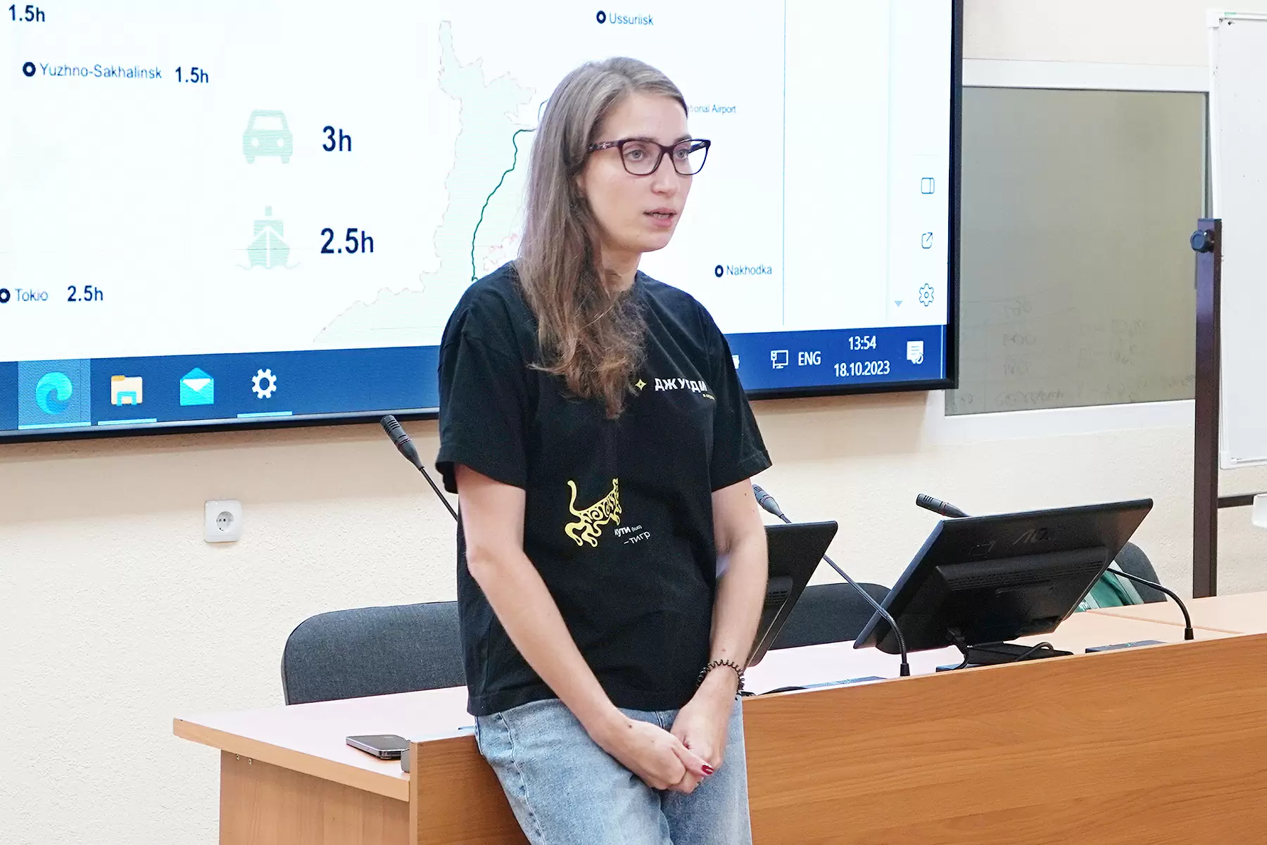 Выпускница ВВГУ, директор ООО «ДНС МОРЕ» Дарина Замошина: Перед вами – мир безграничных возможностей!