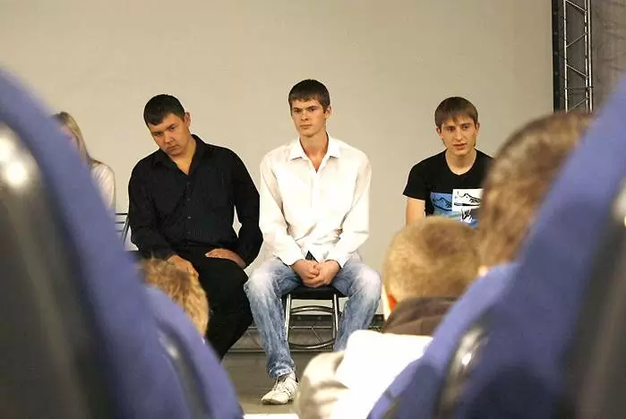 Ученики Академического колледжа и Лицея ВГУЭС грамотно разбираются в проблеме ВИЧ/СПИДа