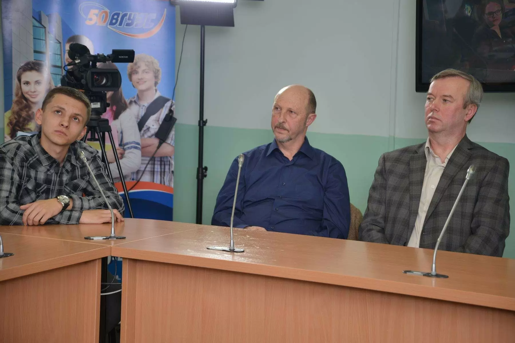 Студенты ВГУЭС построили ещё один «мост» во Владивостоке