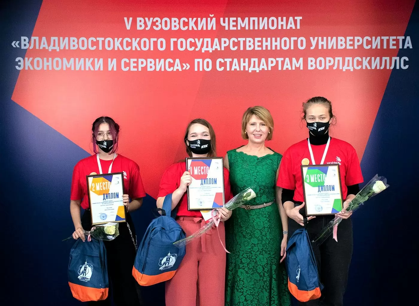 Успешный старт в карьере: во ВГУЭС прошла церемония закрытия V вузовского чемпионата по стандартам WorldSkills