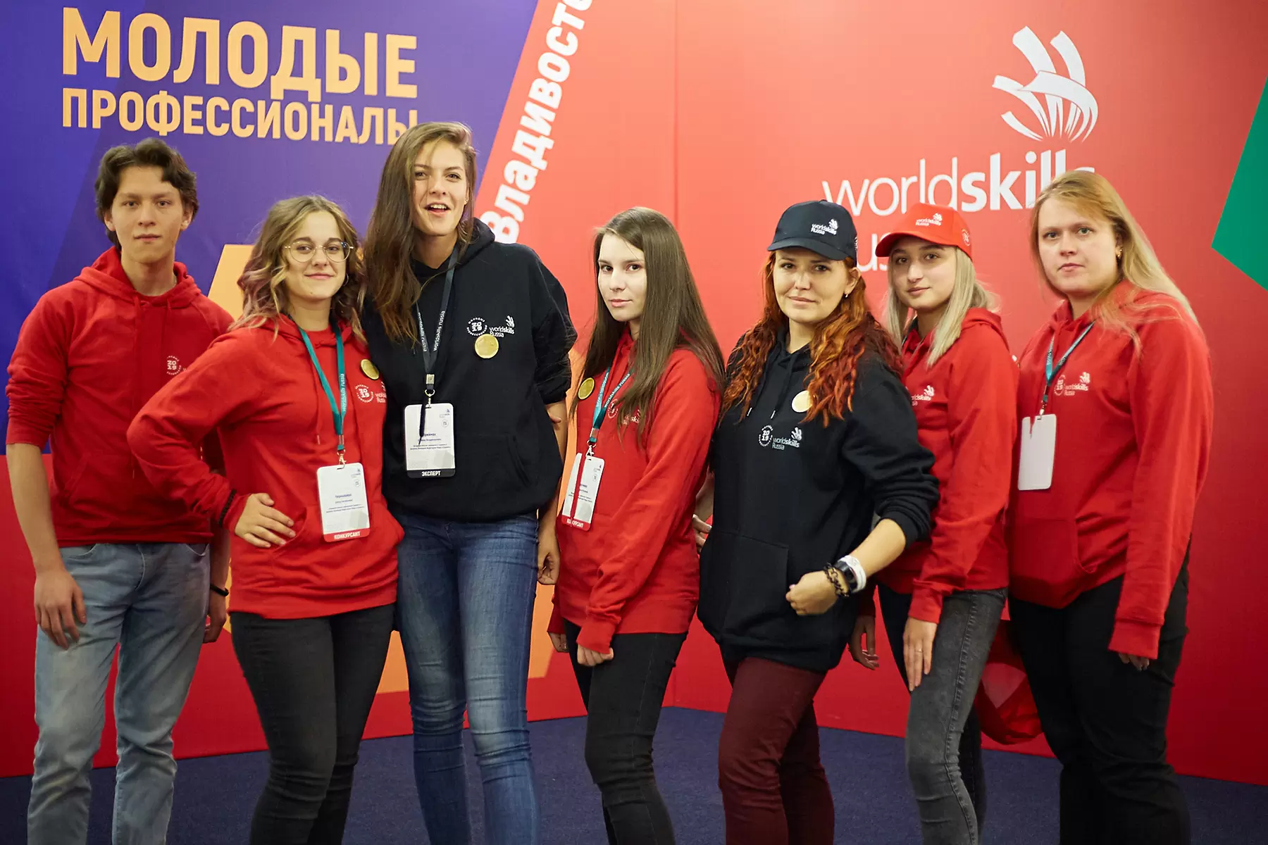 Призеры ВГУЭС V Открытого регионального чемпионата «Молодые профессионалы»: юниоры и серебряные медалисты