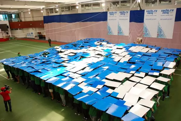 Волонтеры ВГУЭС отпраздновали 500 дней до зимних Олимпийских игр в Сочи