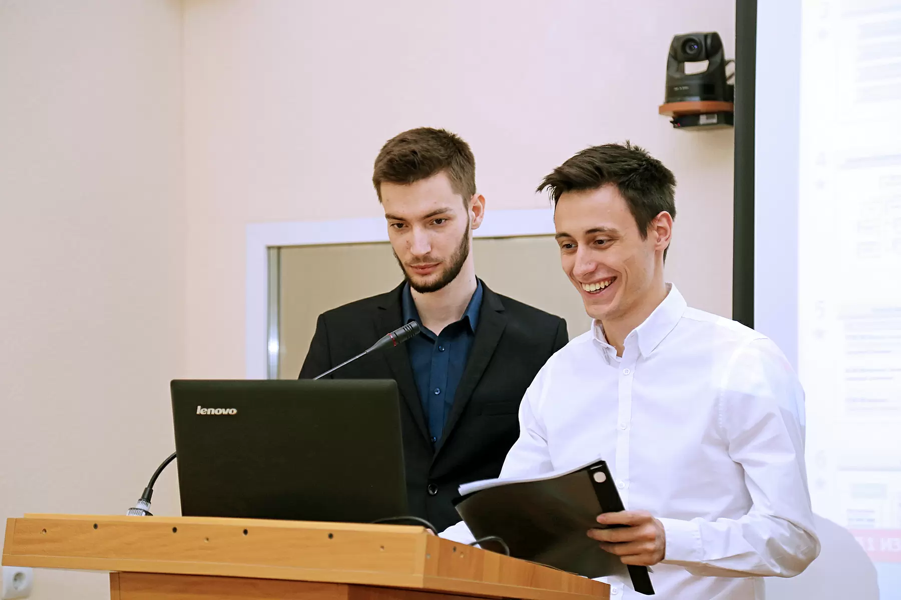 Объявлены победители научно-исследовательского конкурса «Молодой ученый» ВГУЭС