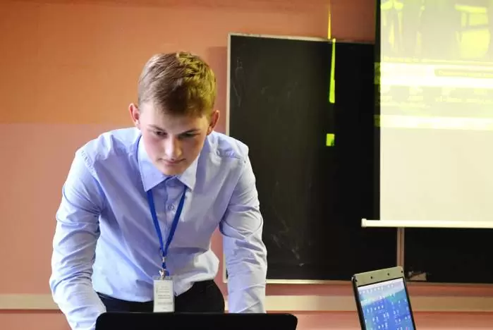 Студенты ВГУЭС участвовали в научных чтениях наравне с авторами учебников по психологии