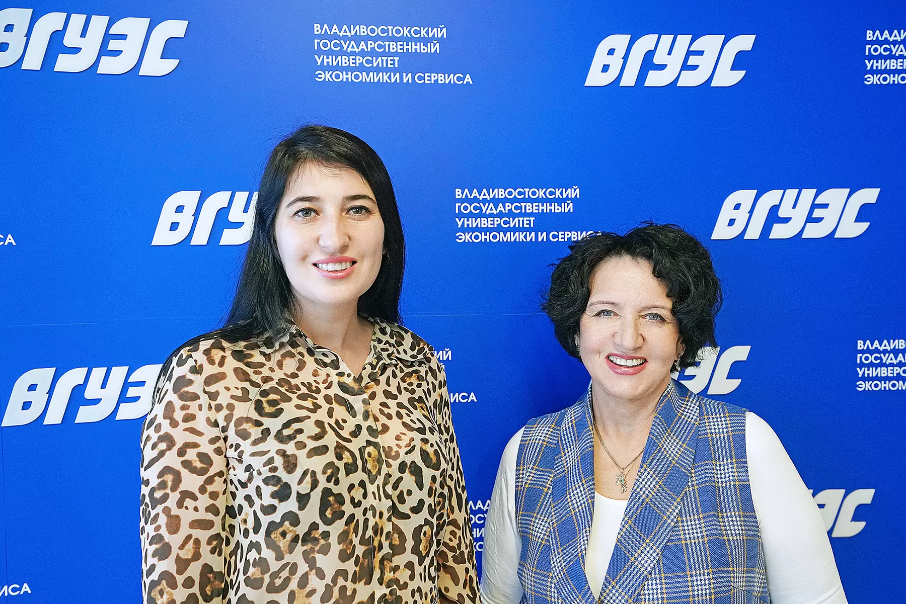 Лучшие из лучших: преподаватели ВГУЭС Валентина Чернявская и Юлия Лебединская — победители конкурса «Золотые Имена Высшей Школы 2021»