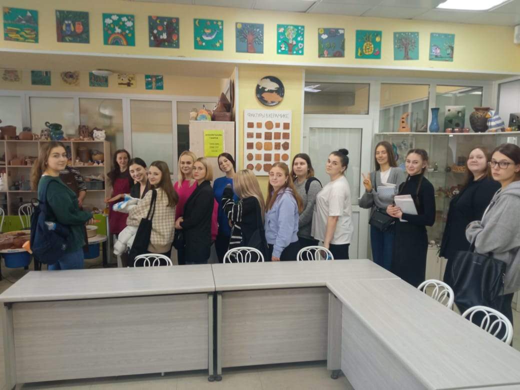 Студенты АК посетили с экскурсией Международную лингвистическую школу