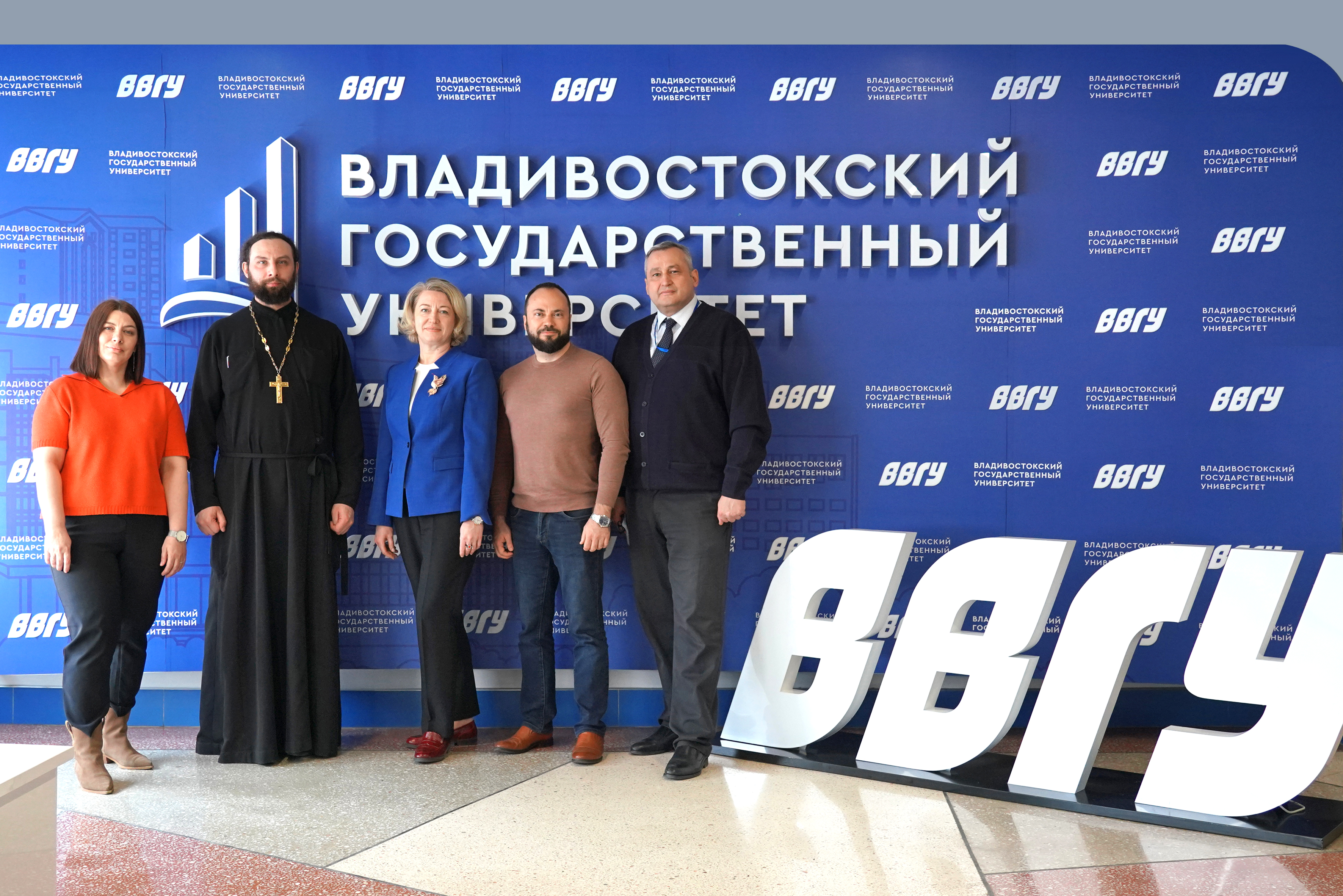 Участие в культурно-просветительском проекте «Крепкая семья» примут студенты ВВГУ