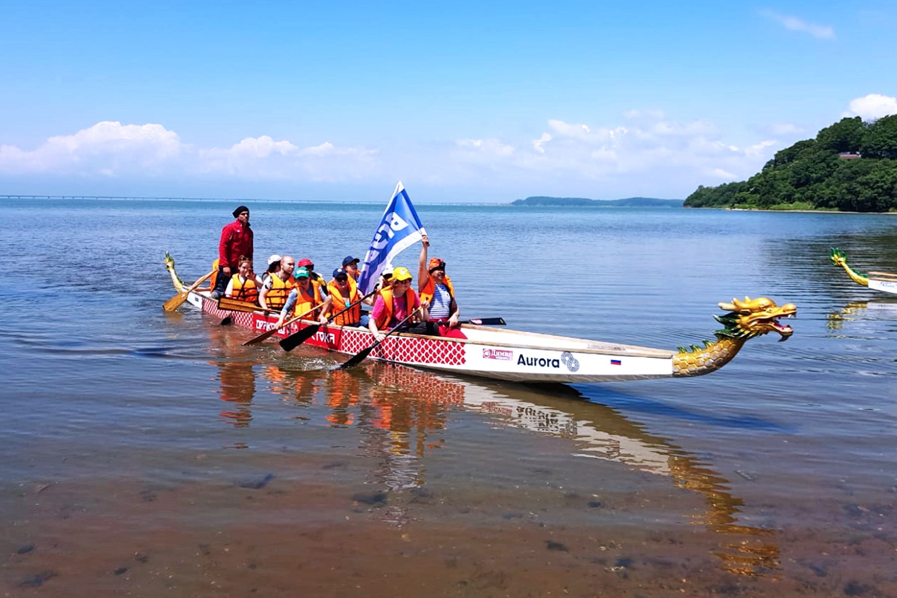 Выходные на «драконах»: коллектив ВГУЭС дружно отдыхает на море