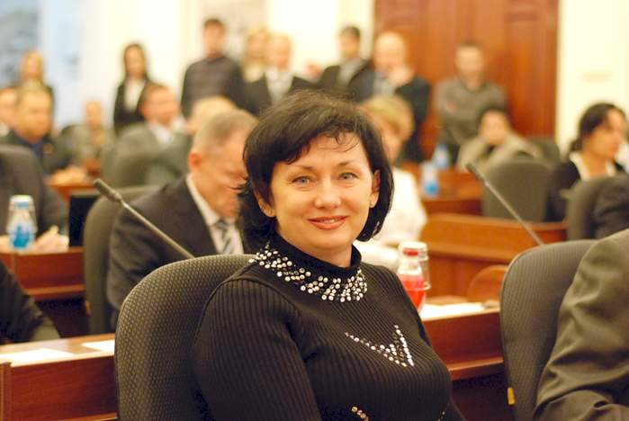 Депутат Думы Владивостока, завкафедрой "Финансы и налоги"  ИМБЭ Ольга Ворожбит утверждена председателем комитета по социальной политике и делам ветеранов городской Думы