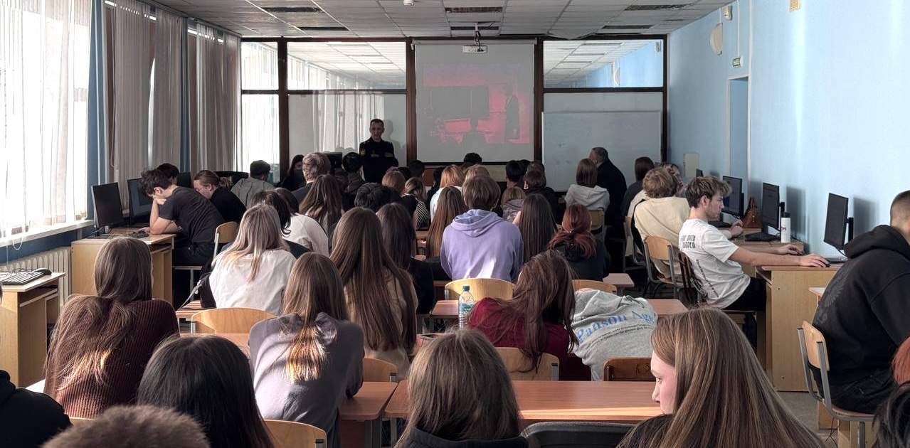 Сотрудники ФСИН провели профилактическую встречу со студентами ВВГУ