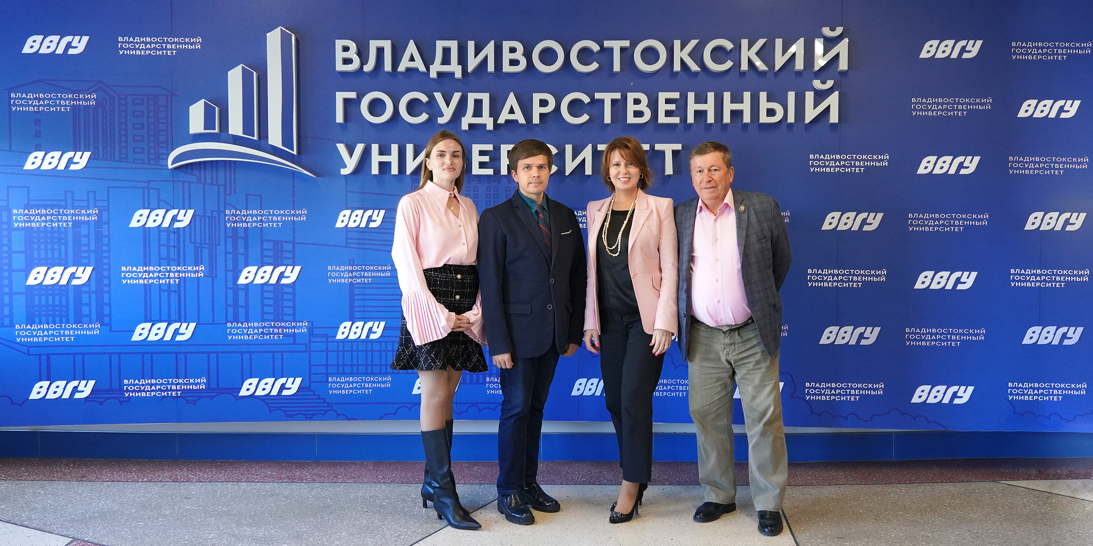 Поздравляем Макиевскую Юлию с успешной защитой диссертации на соискание ученой степени кандидата экономических наук