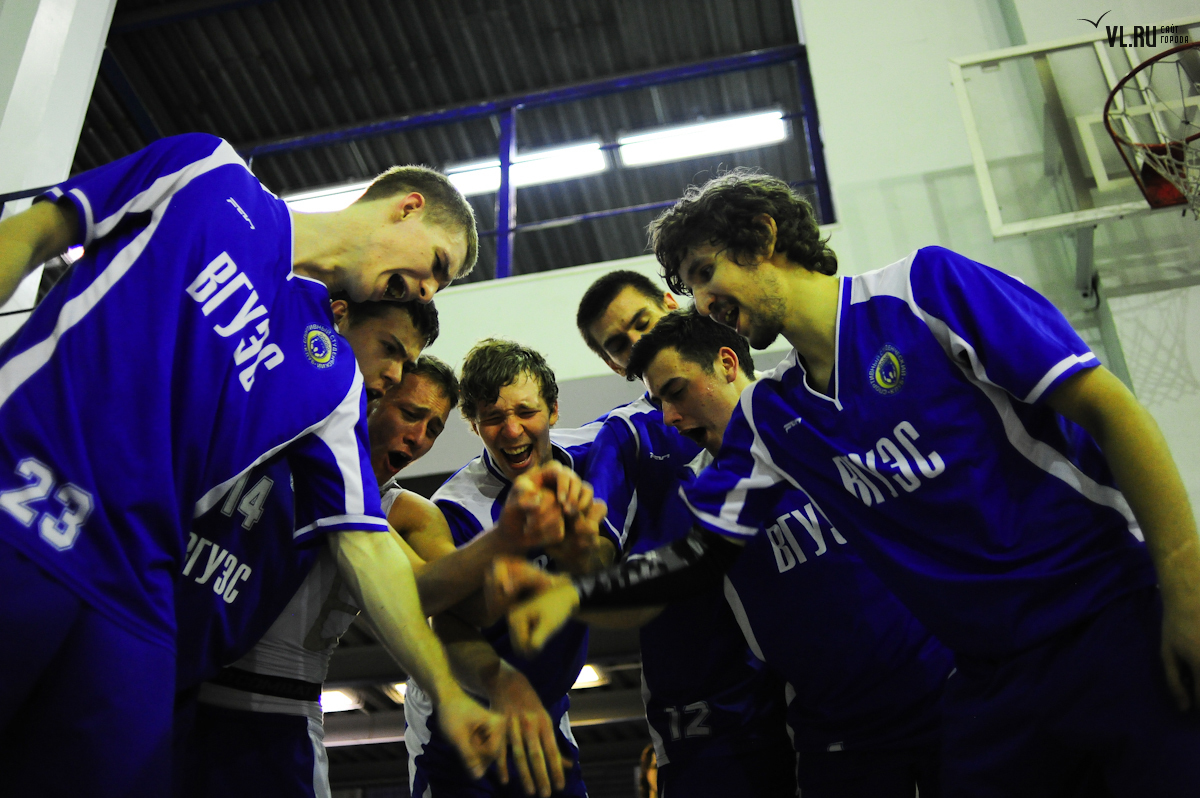 Баскетболисты ВГУЭС – чемпионы краевых соревнований по баскетболу