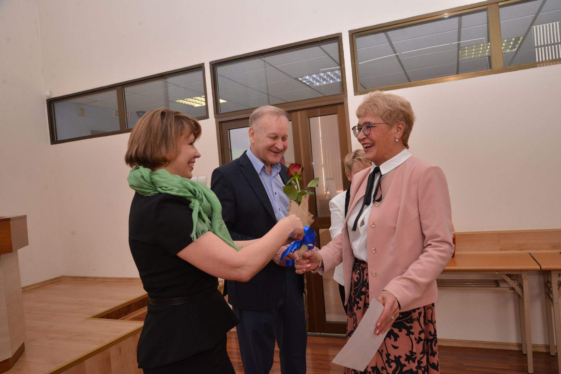 Ученый совет ВГУЭС: награды получили достойные