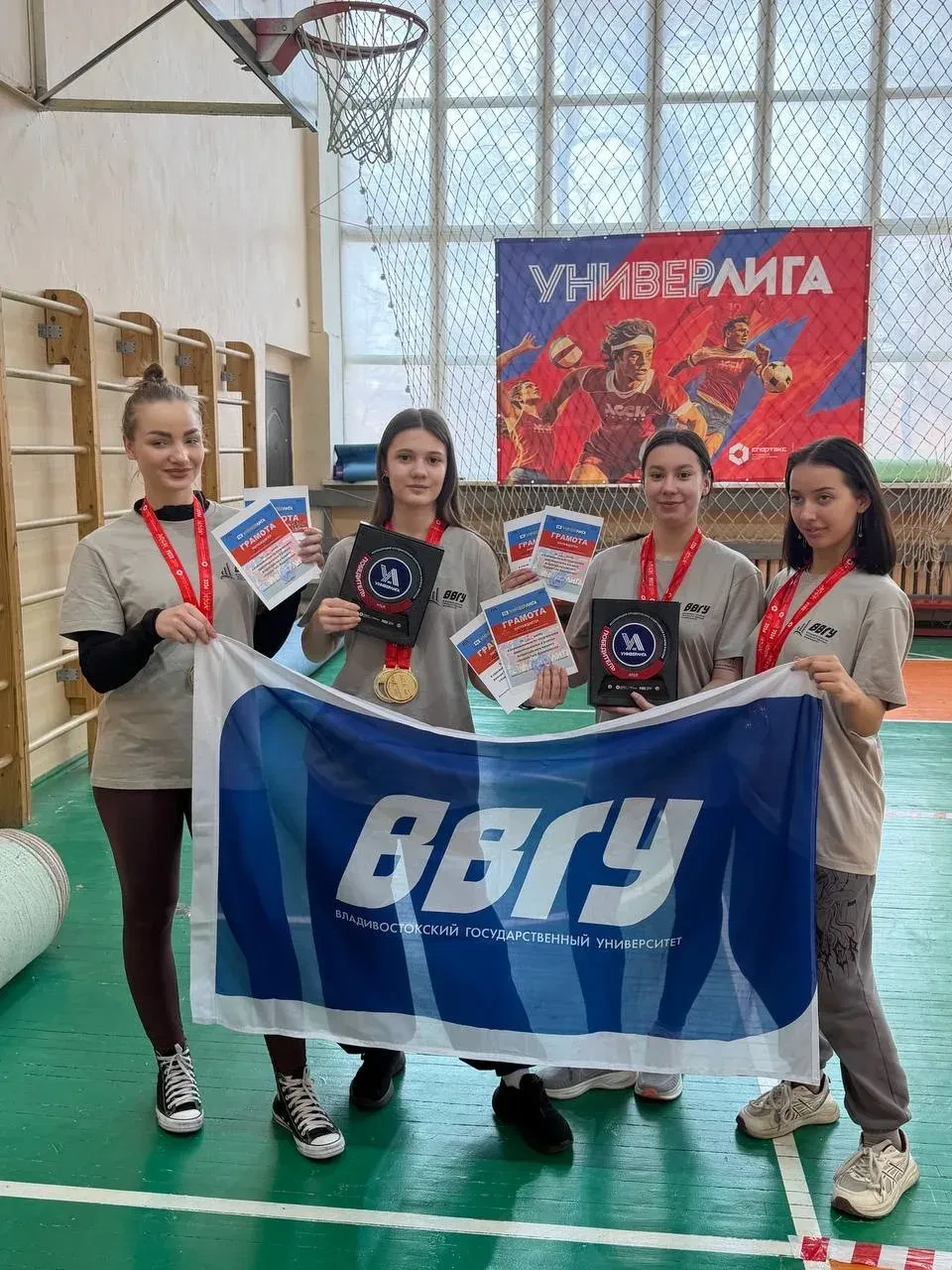 Студенты колледжа сервиса и дизайна заняли первое место - на «УниверЛиге Факультетов»!