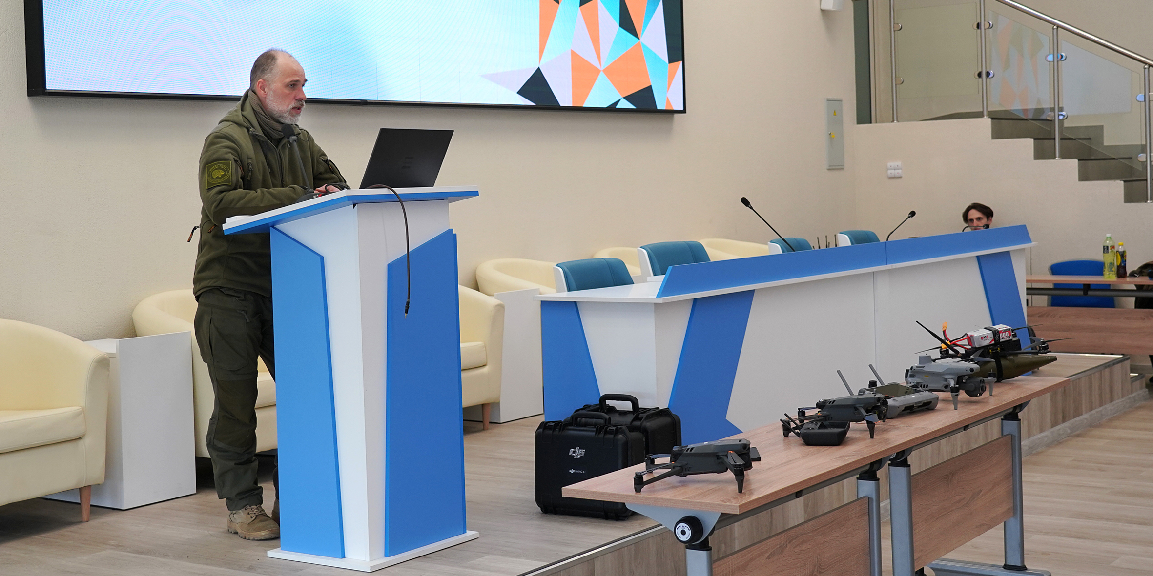 Студенты ВВГУ могут освоить дополнительные компетенции, не отрываясь от учёбы и работы