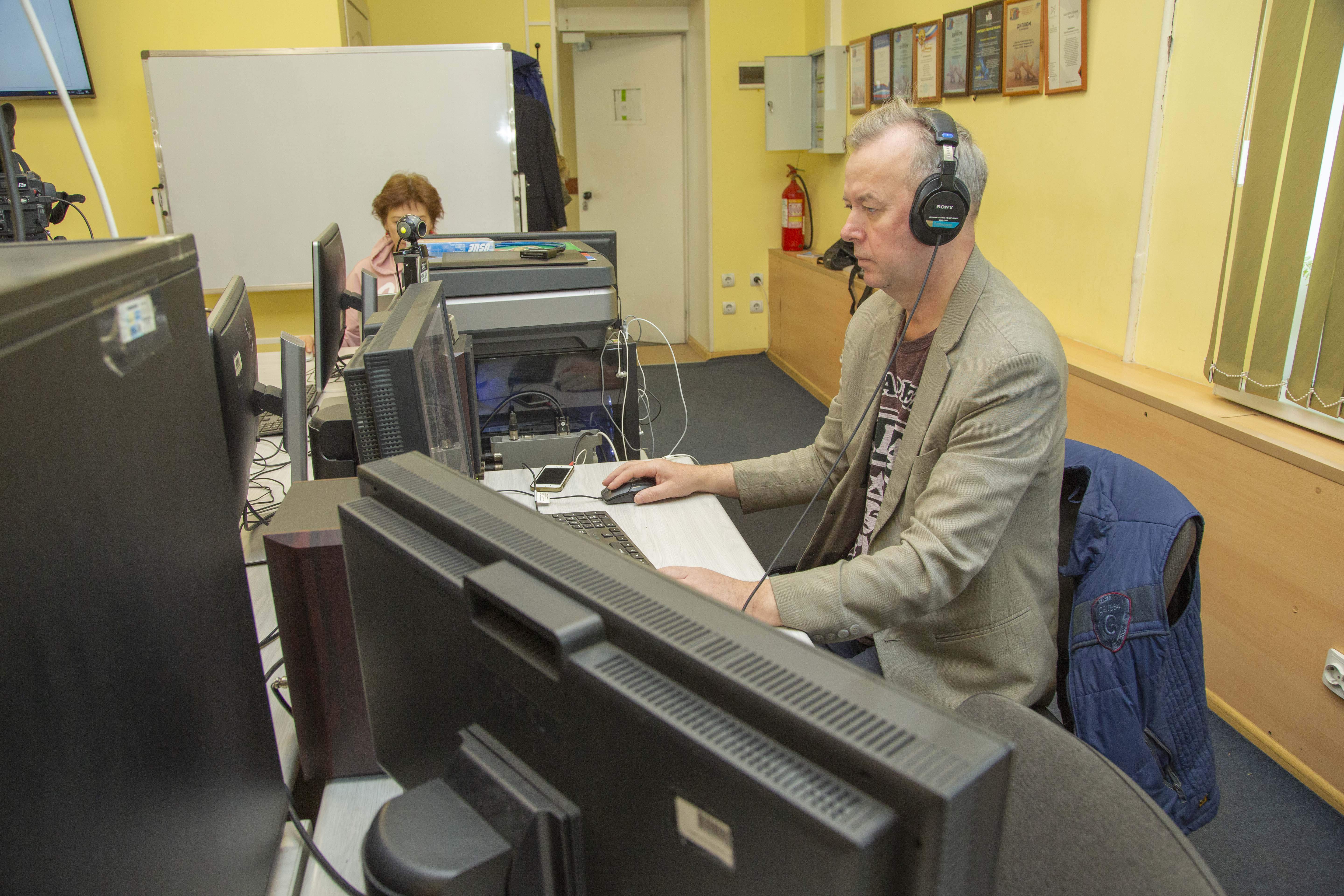 1 июля  директор ВШКТВ Сергей Булах ответит на все ваши