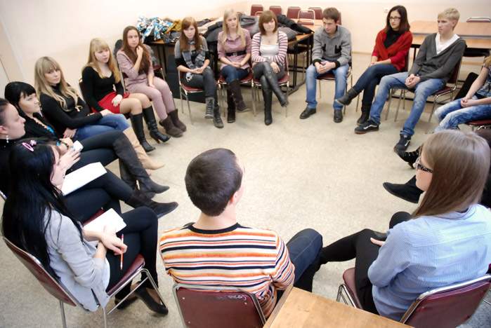 В «Бизнес-мастерской» первокурсники ВГУЭС учатся тайм-менеджменту, самопрезентации и эффективной коммуникации