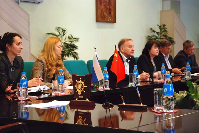 Выпускников ВГУЭС приглашают в Китай