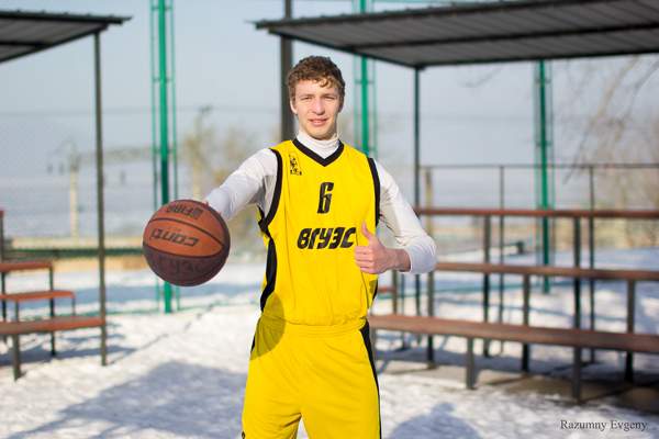 Игрок команды ВГУЭС Станислав Герасимов сыграет на матче звезд Ассоциации студенческого баскетбола 2013