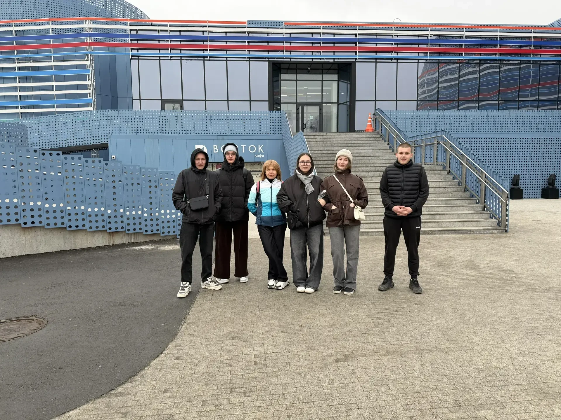 Студенты специальности «Судостроение» колледжа сервиса и дизайна посетили Национальный центр «Россия». 