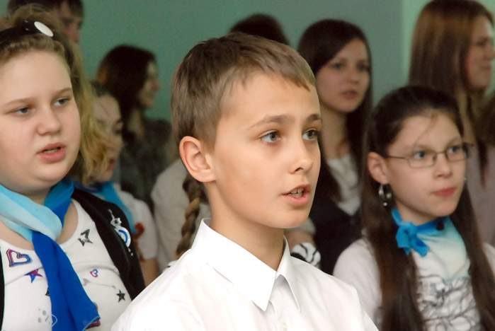 Накануне Дня Победы в Академическом колледже ВГУЭС вспоминали песни военных лет