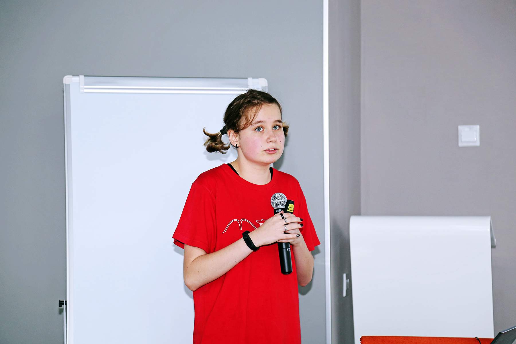 Во ВГУЭС студентка Шанхайского транспортного университета Елизавета Харитонова поделилась опытом работы в инновационной системе организации учебного процесса и международными методами оценки учащихся 