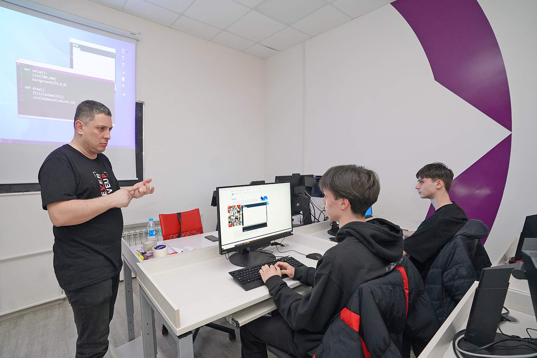 Цифровой и моушн-дизайн: подготовительные курсы для старшеклассников