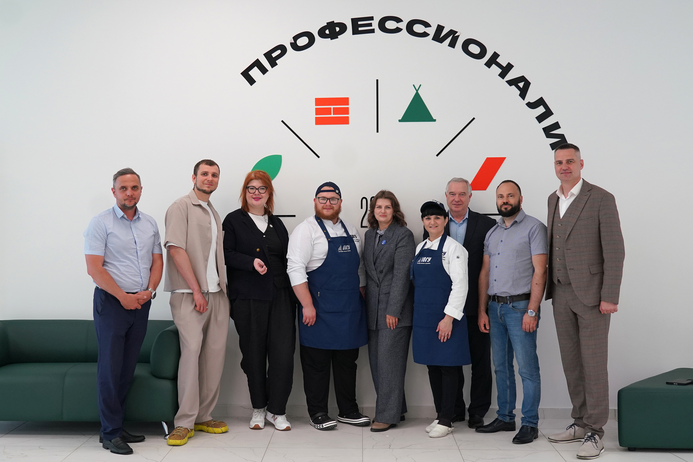 Образовательный кластер «Туризм и сфера услуг» на базе ВВГУ получил высокую оценку по результатам визита команды ФГБОУ ДПО «ИРПО»