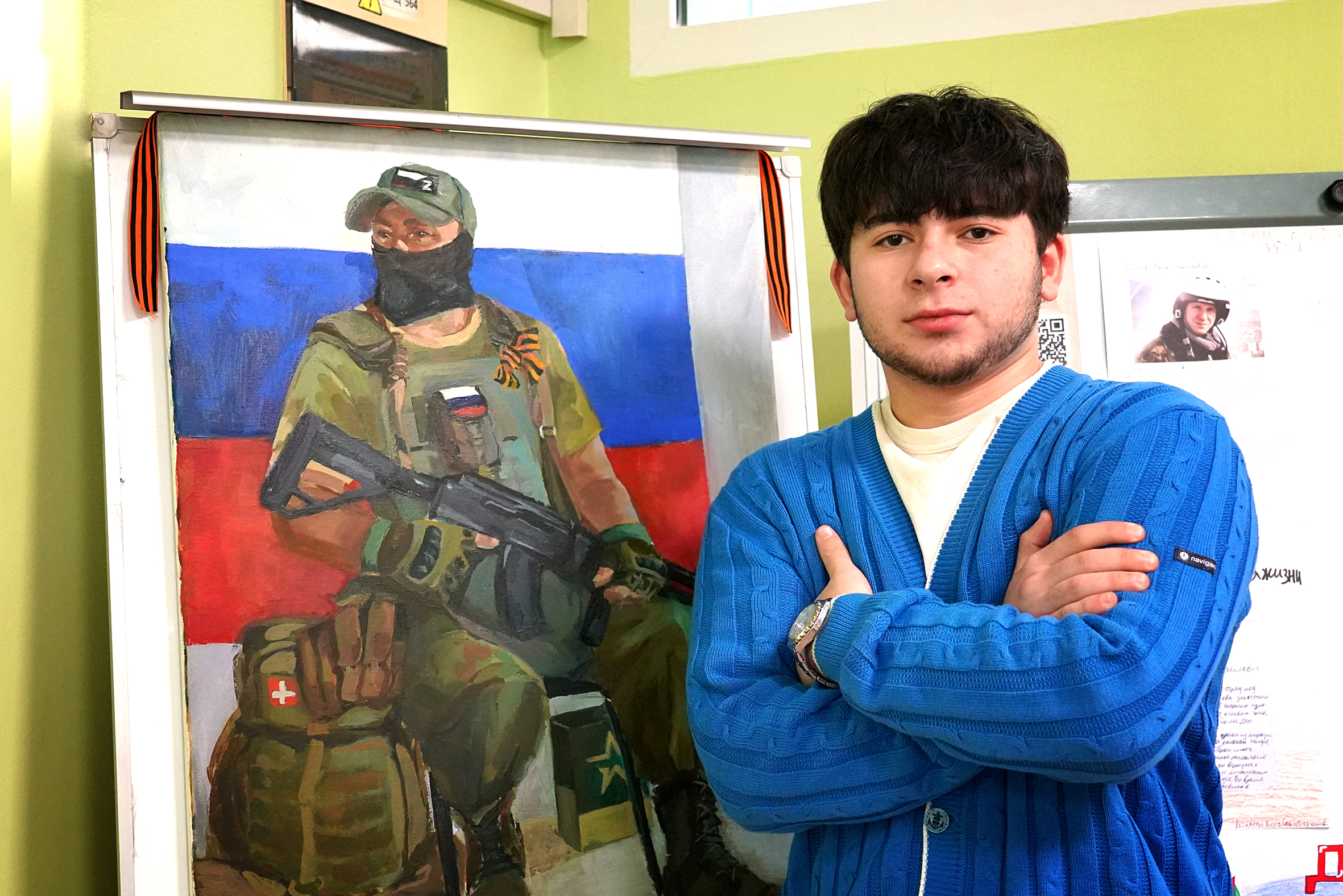 От поколения к поколению: в ВВГУ открылась выставка ко Дню Героев Отечества