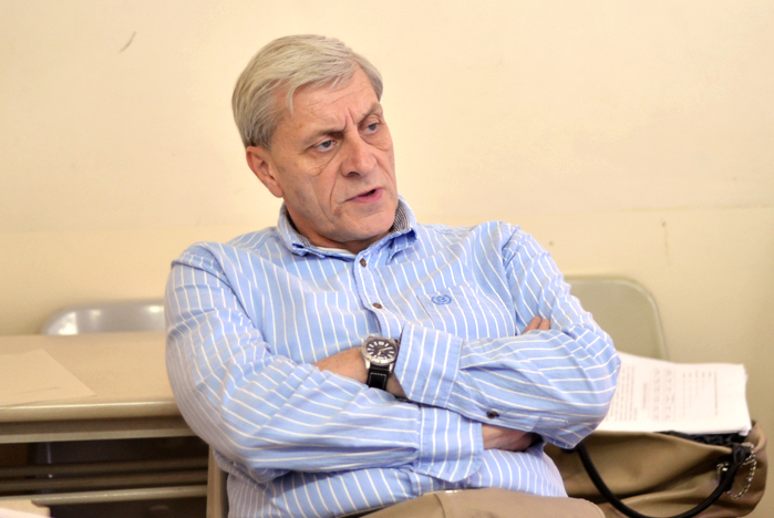 Профессор ВГУЭС Александр Исаев: «Рублю предстоит большое плаванье»