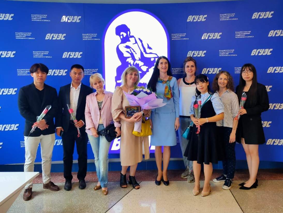 В добрый путь, лингвисты!