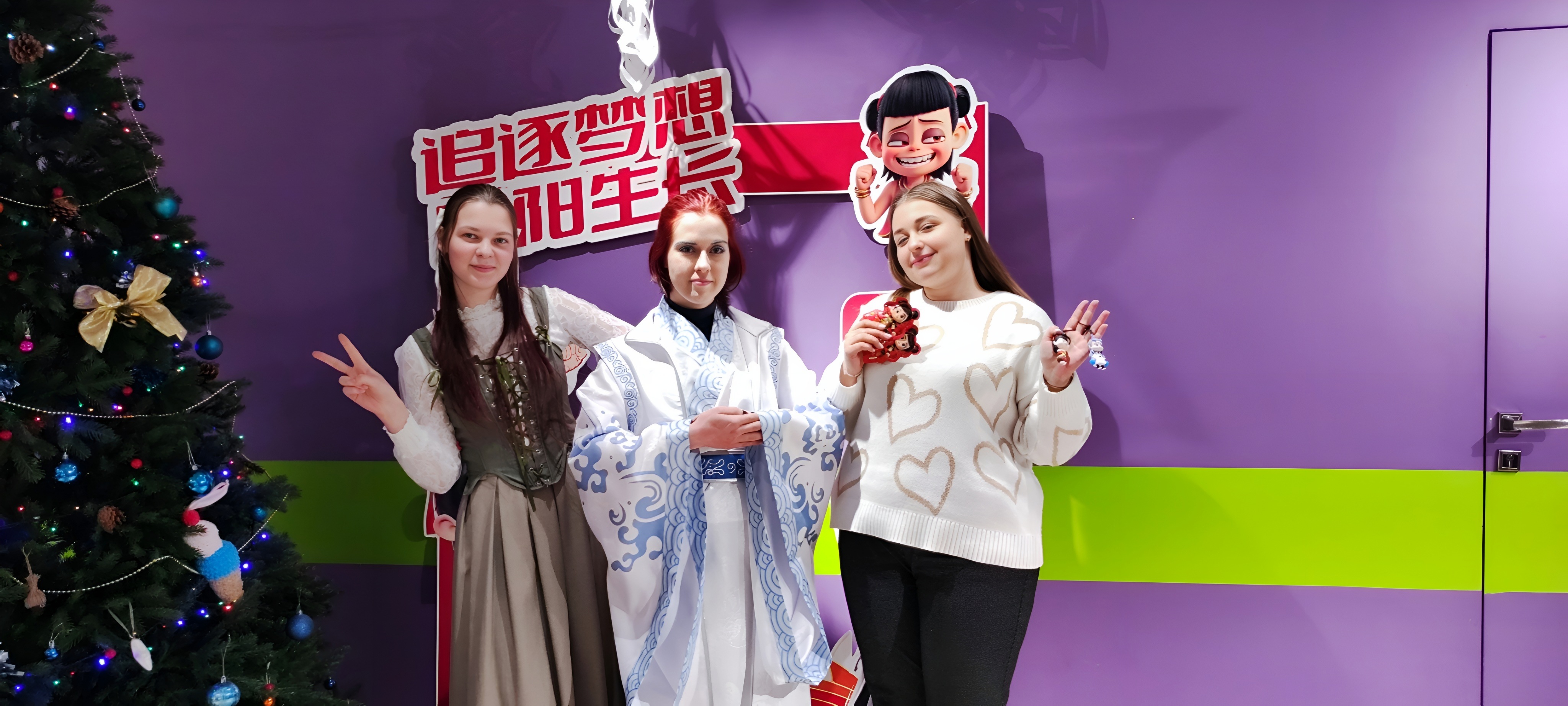 «Кинопутешествие в Поднебесную»: студенты ВВГУ рассказывают о легендах и мифах Китая