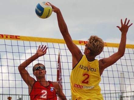 Десятиклассник из ШИОД стал победителем европейского чемпионата по пляжному волейболу