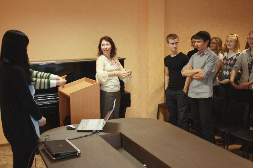 Студенты кафедры русского языка ВГУЭС дали урок дружбы и взаимопонимания