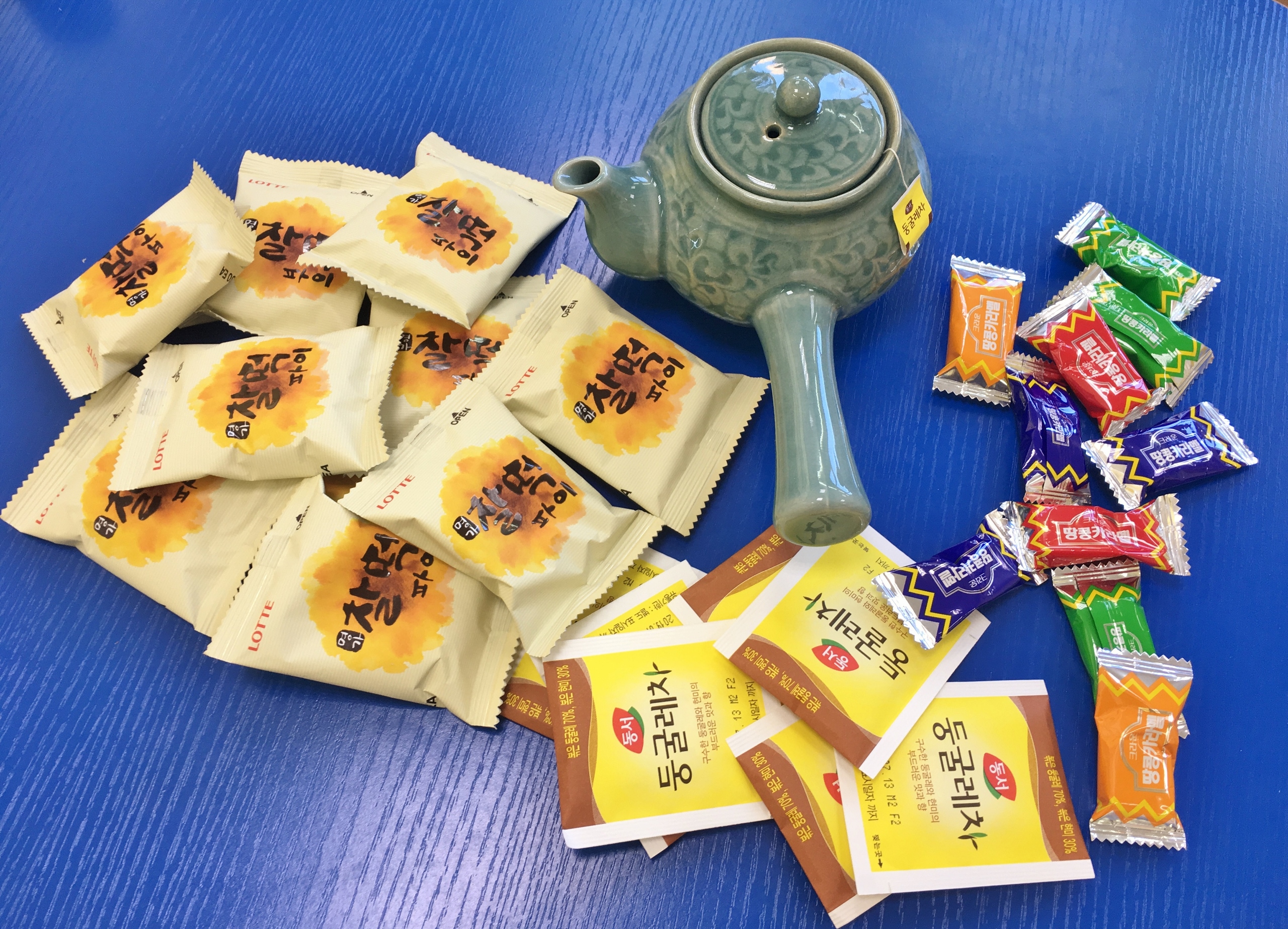 Пусть всего и всегда будет в достатке!